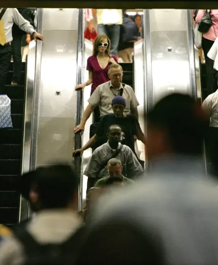 Why You Shouldn’t Walk on Escalators