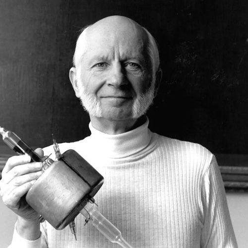 Hans Dehmelt, Nobel Laureate for Isolating Electrons, Dies at 94